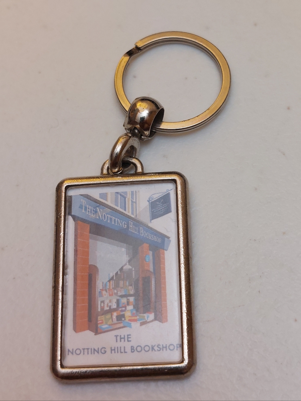 The Notting Hill Bookshop London Travel Souvenir Collectible Keyring Fob Sturdy